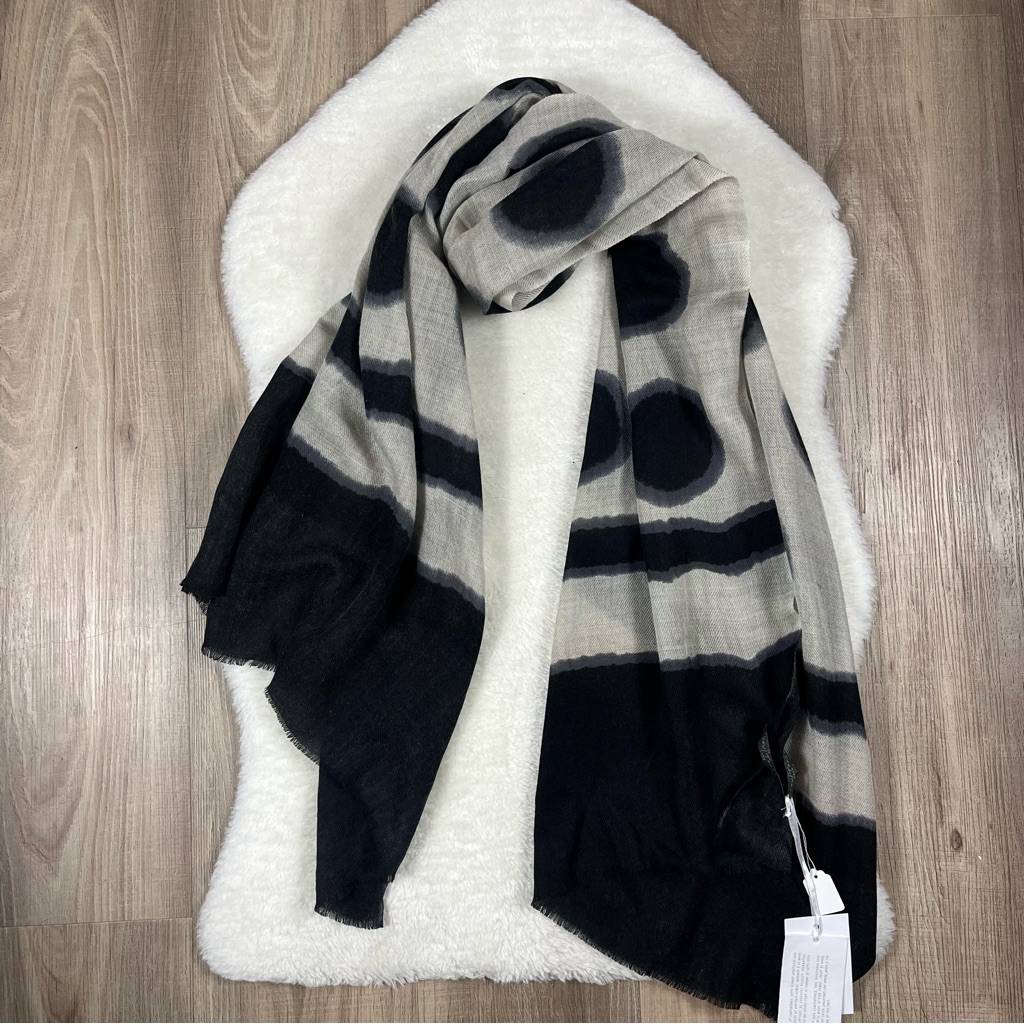 Inouitoosh Cashmere Silk Scarf
